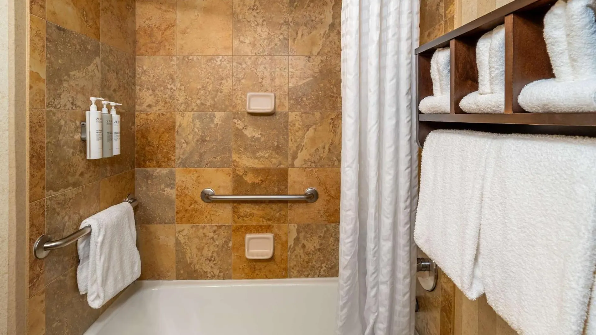 Hampton Inn Nashville / Vanderbilt 3*,